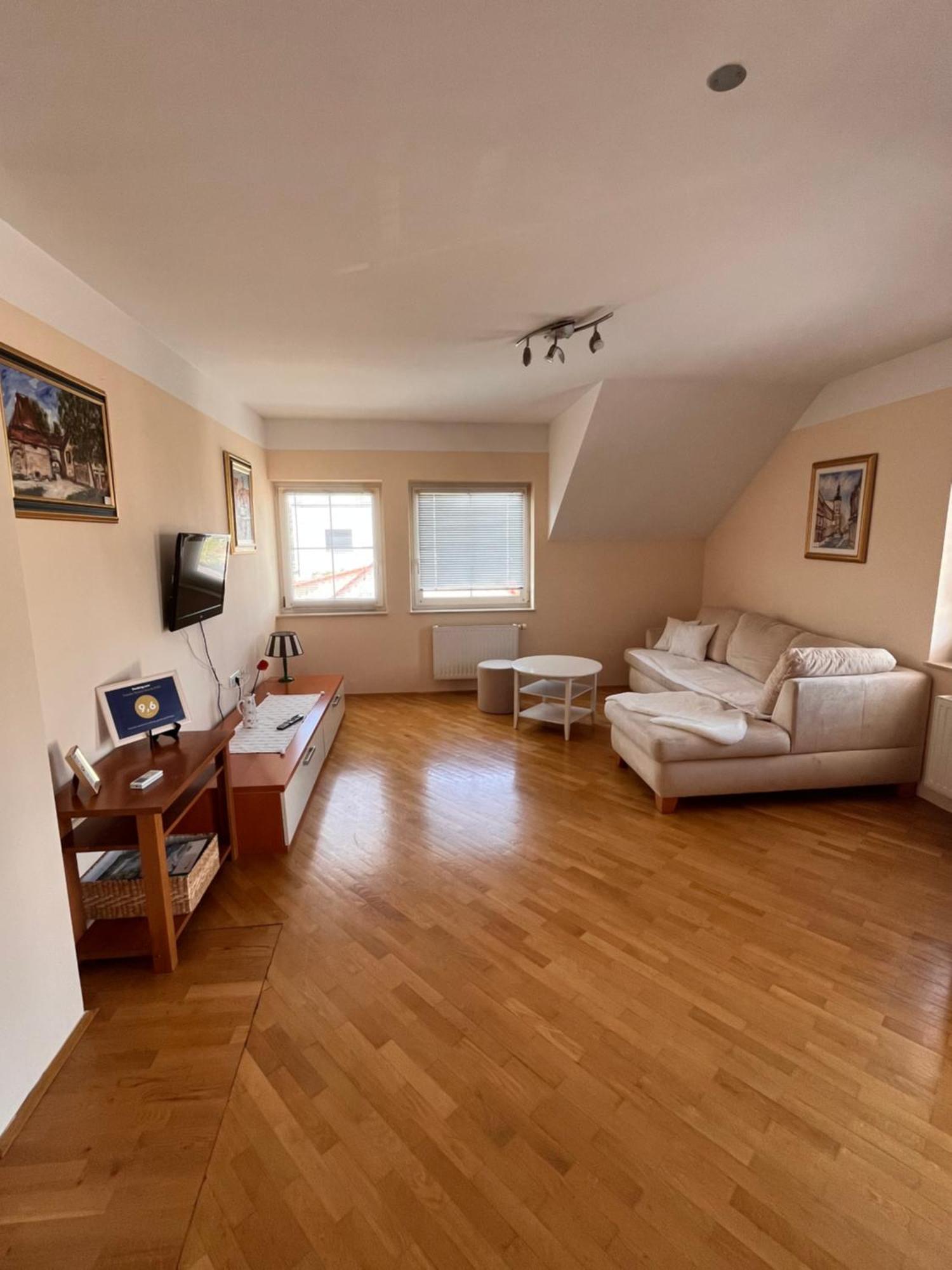 Peaceful 4-Room House In Maribor'S Green Garden Buitenkant foto